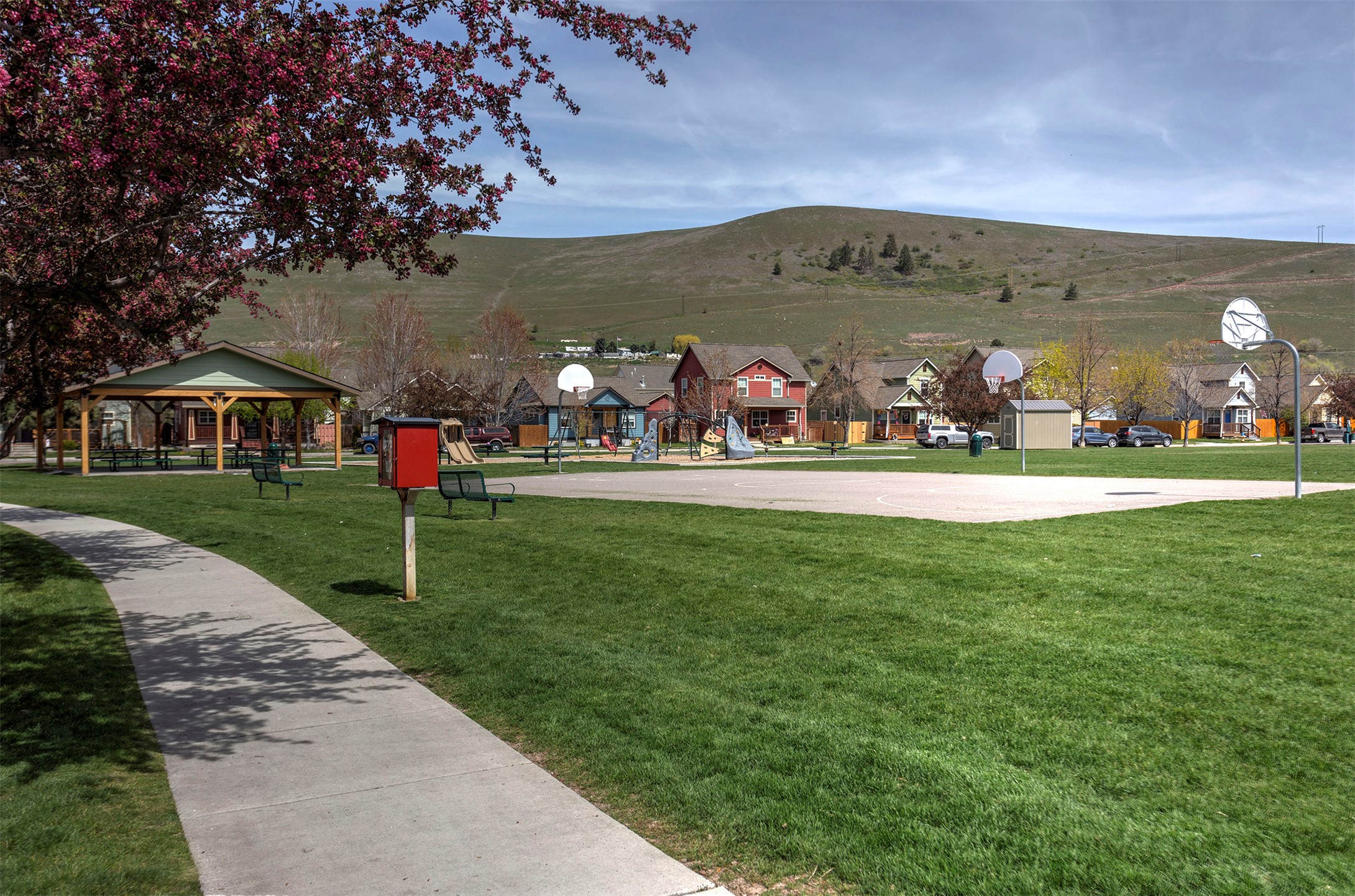 4711 Potter Park Loop