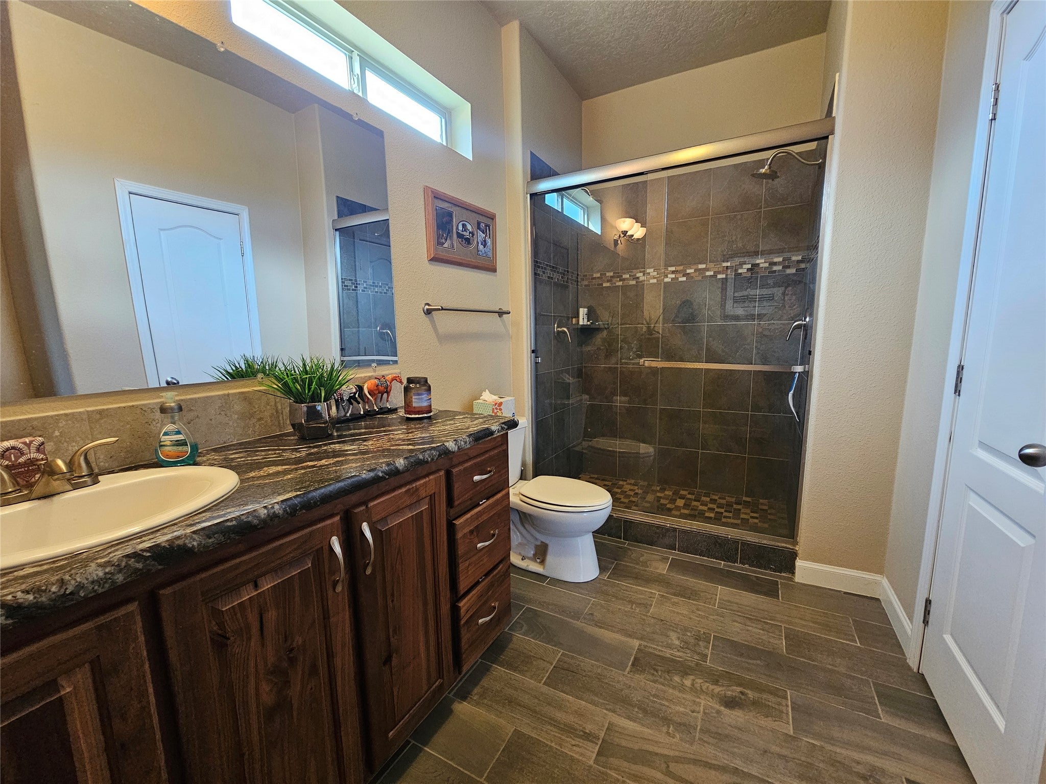 377 Tushapaw Rd, Victor, MT, 59875, USA, 4 Bedrooms Bedrooms, ,3 BathroomsBathrooms,Residential,Active,377 Tushapaw Rd,30072752