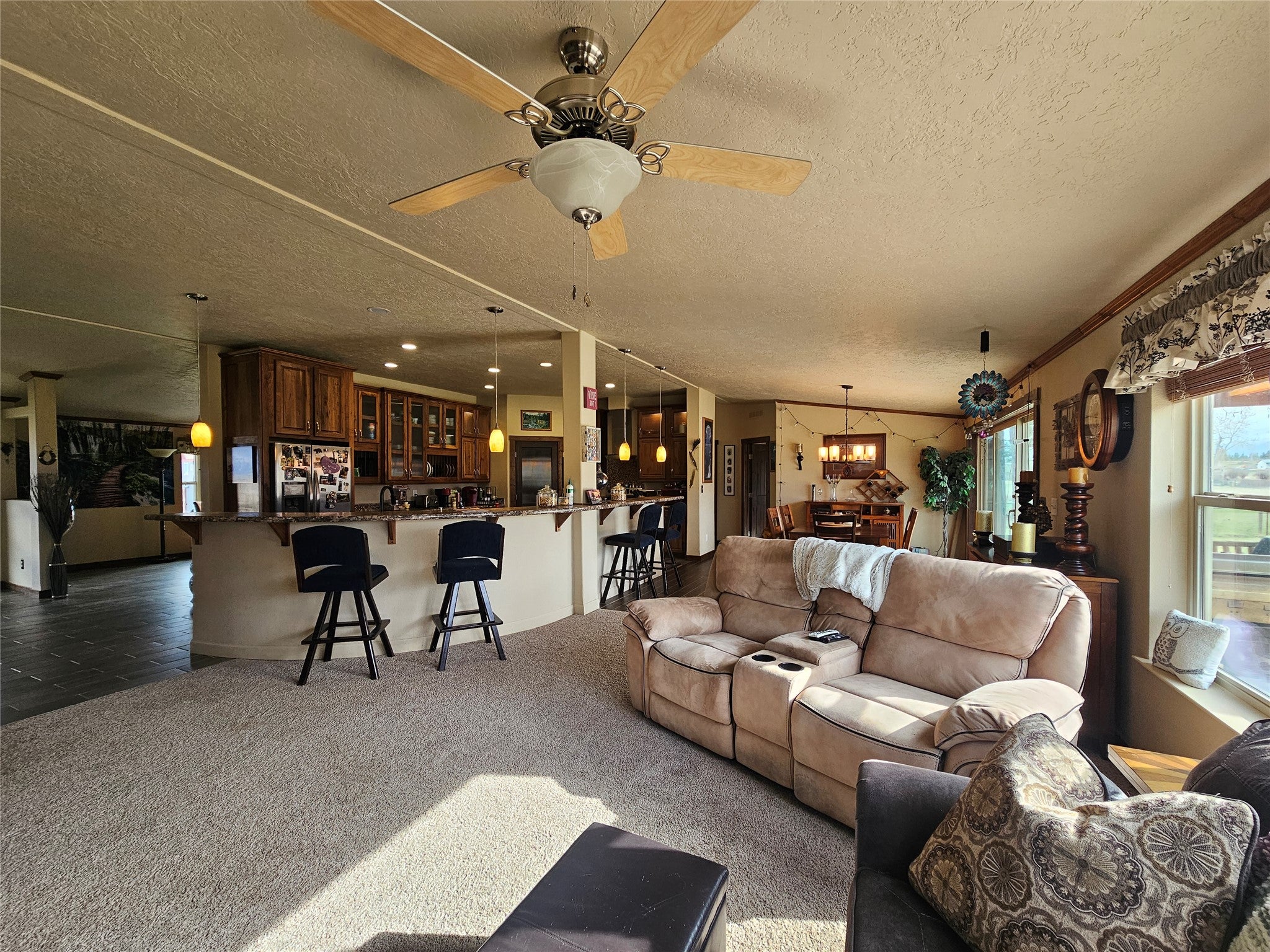 377 Tushapaw Rd, Victor, MT, 59875, USA, 4 Bedrooms Bedrooms, ,3 BathroomsBathrooms,Residential,Active,377 Tushapaw Rd,30072752