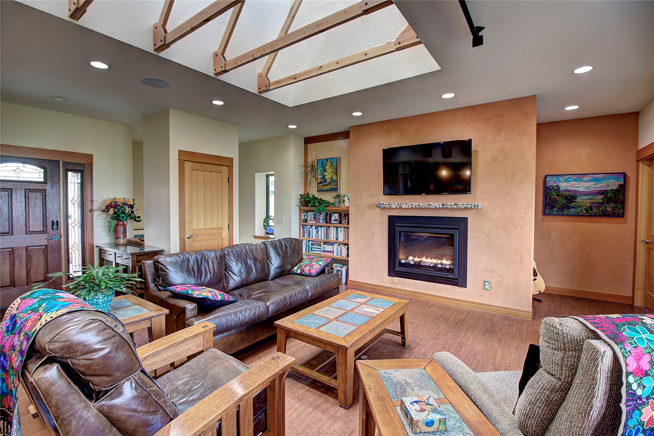 104 Red Tail Road