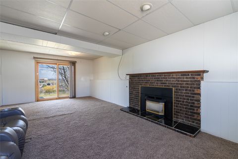 Tiny photo for 746 33B Avenue NE, Great Falls, MT 59404 (MLS # 30069673)