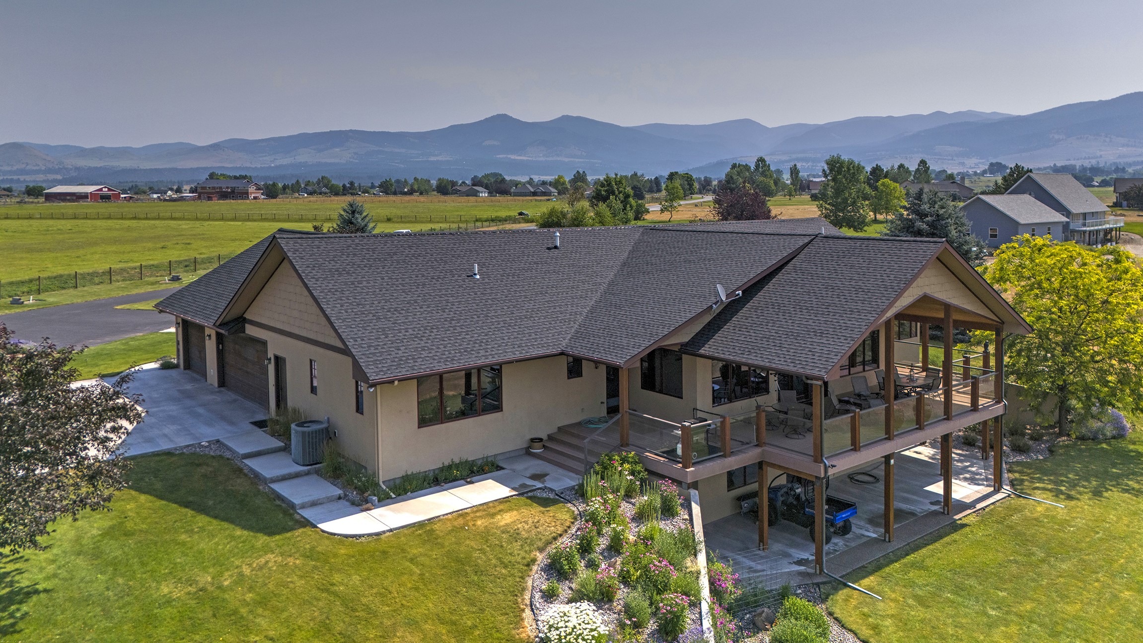 470 Salmon Way