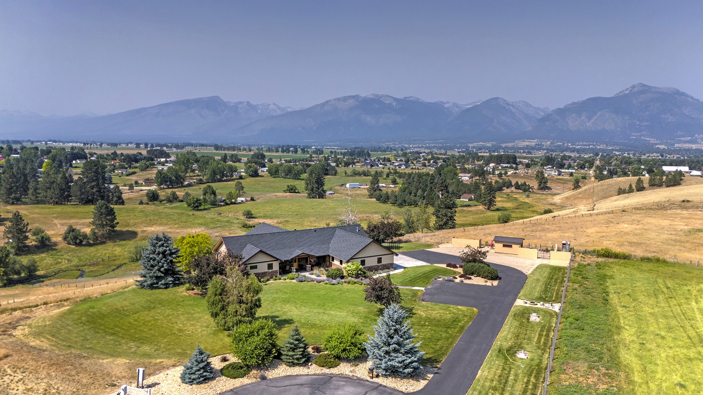 470 Salmon Way