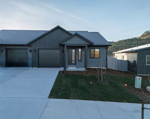 Photo of 132 Peaks View Loop, Kalispell, MT 59901 (MLS # 30060921)