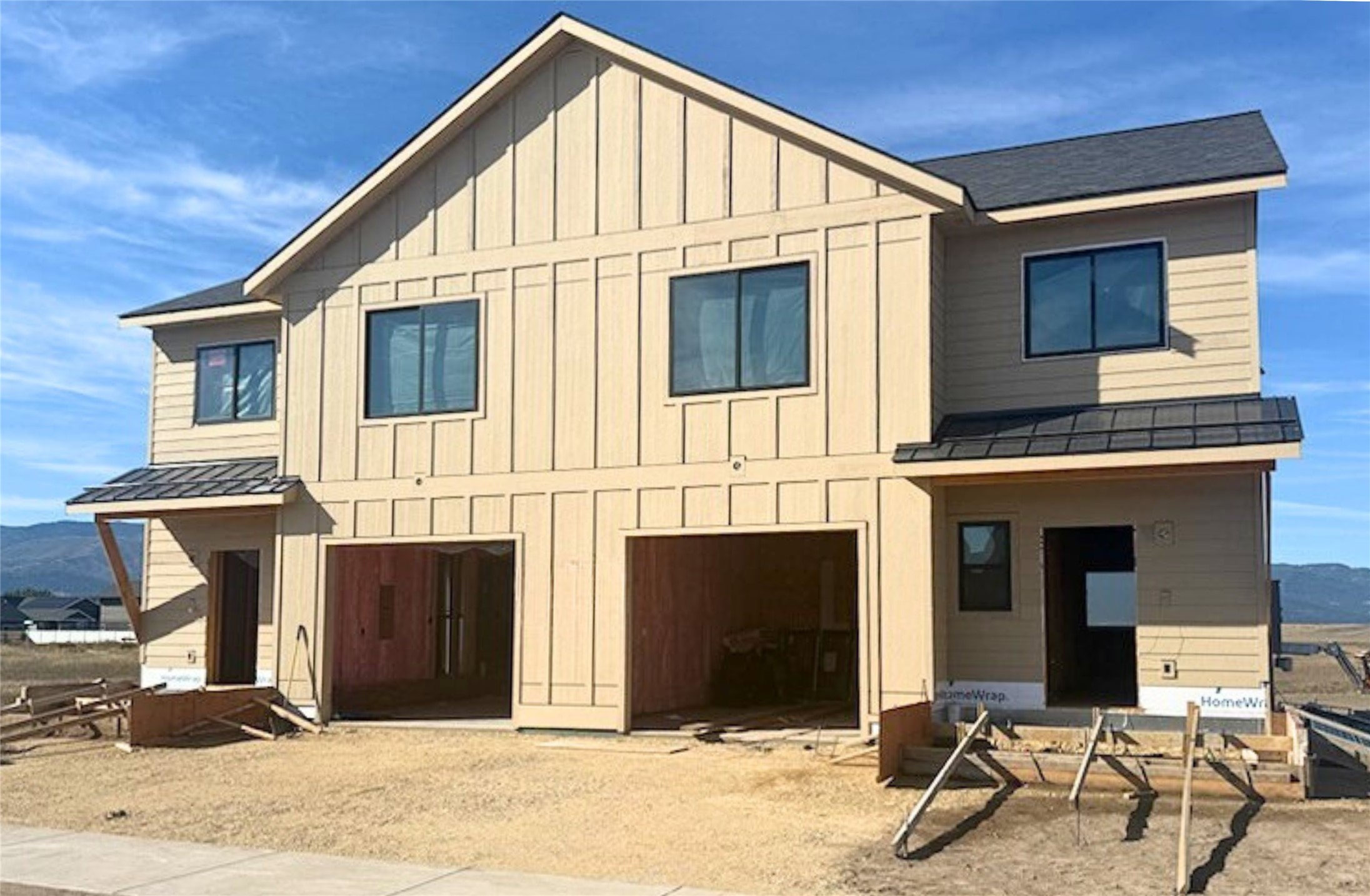 2773 Ruger Road A & B