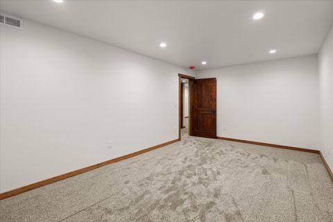 Tiny photo for 417 8th Avenue W, Kalispell, MT 59901 (MLS # 30065579)