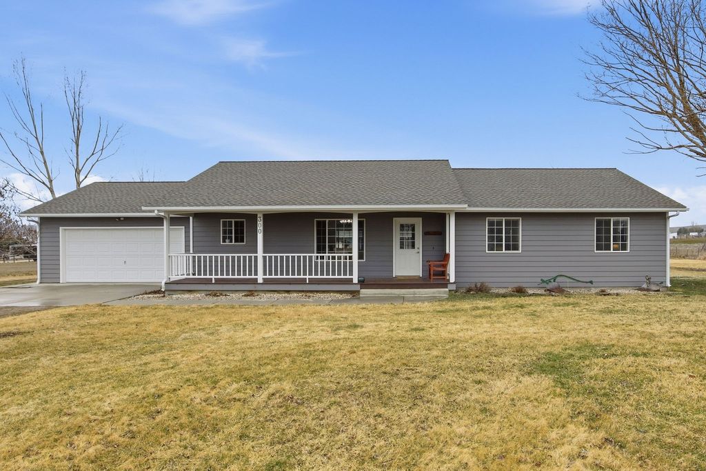 Photo of 300 Explorer Way, Florence, MT 59833 (MLS # 30066571)