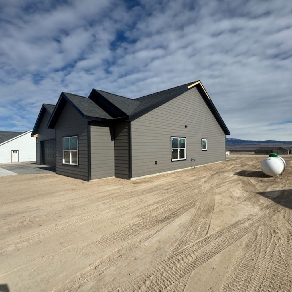 Photo of 38 Nez Perce Trail, Townsend, MT 59644 (MLS # 30065075)