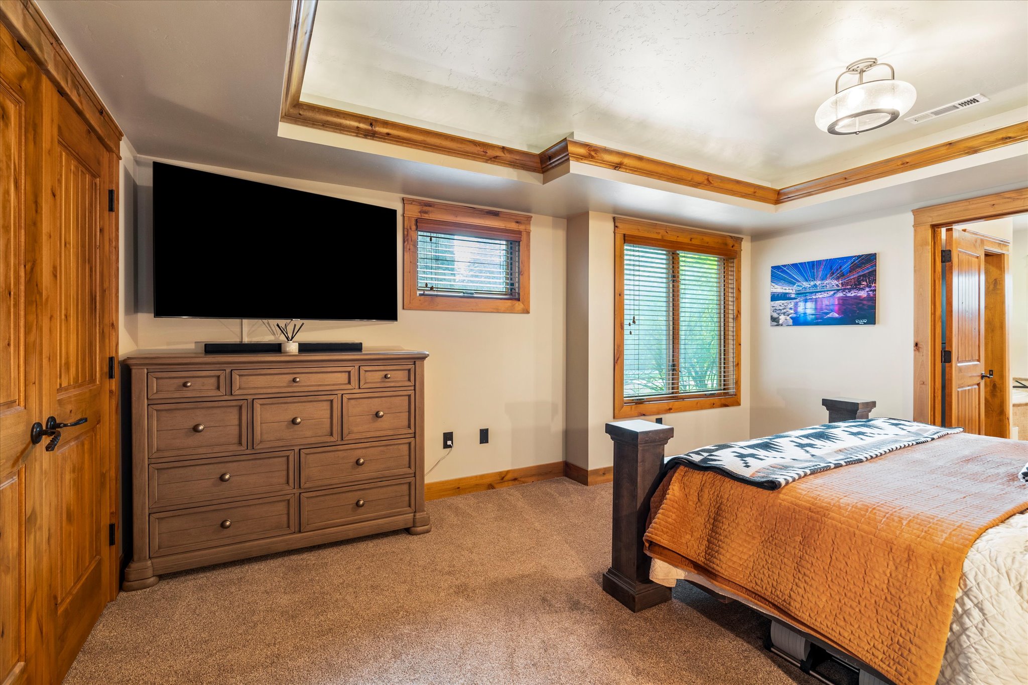 Bigfork, Montana 59911, United States, 2 Bedrooms Bedrooms, ,2 BathroomsBathrooms,Residential,Active,109356