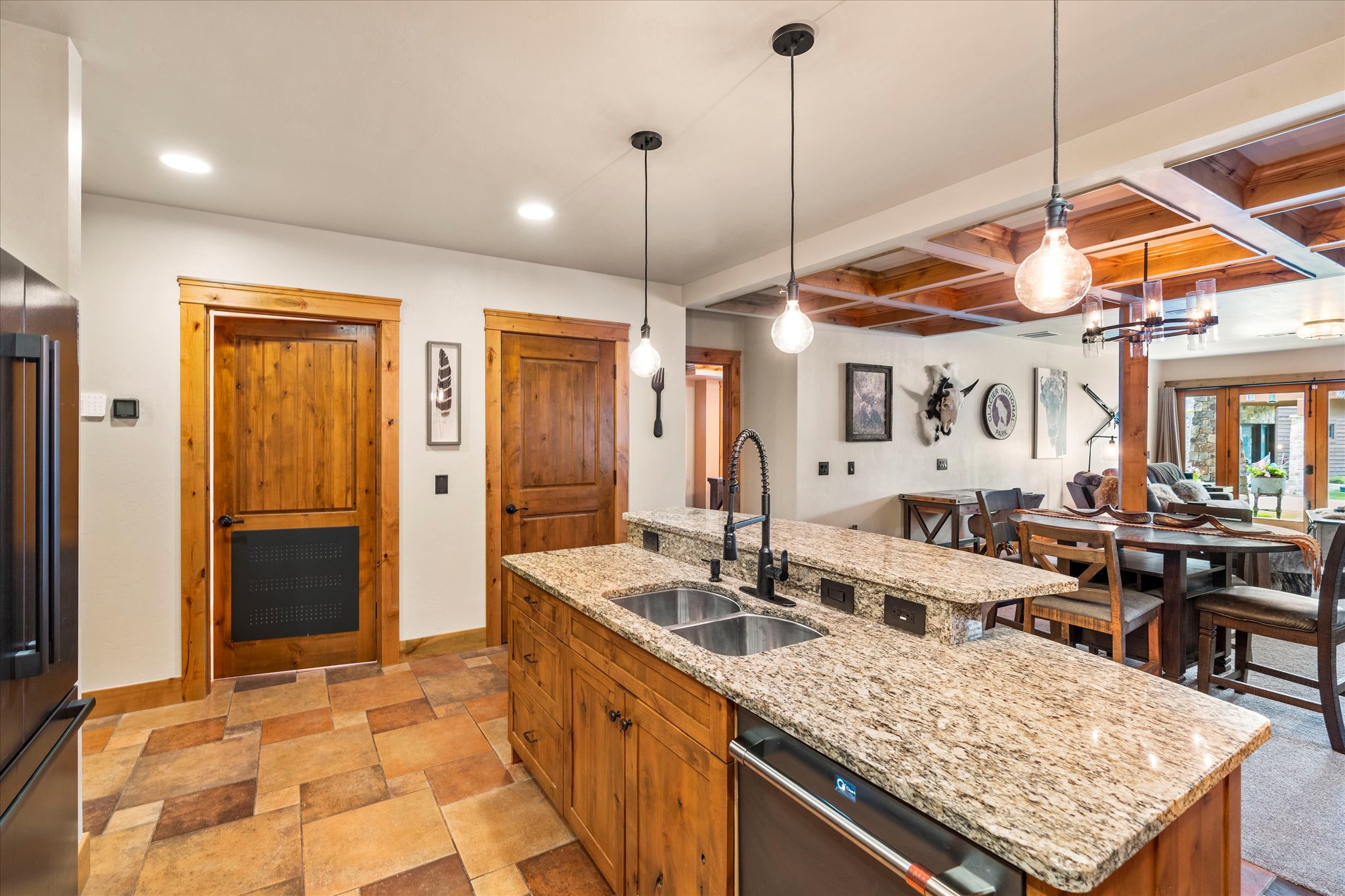 Bigfork, Montana 59911, United States, 2 Bedrooms Bedrooms, ,2 BathroomsBathrooms,Residential,Active,109356