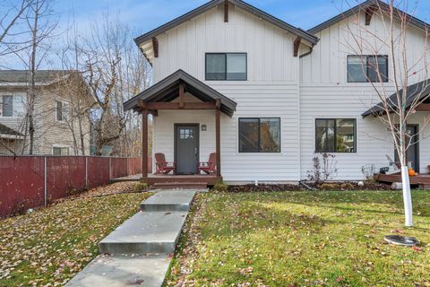 Photo of 526 Colorado Avenue, Whitefish, MT 59937 (MLS # 30061112)
