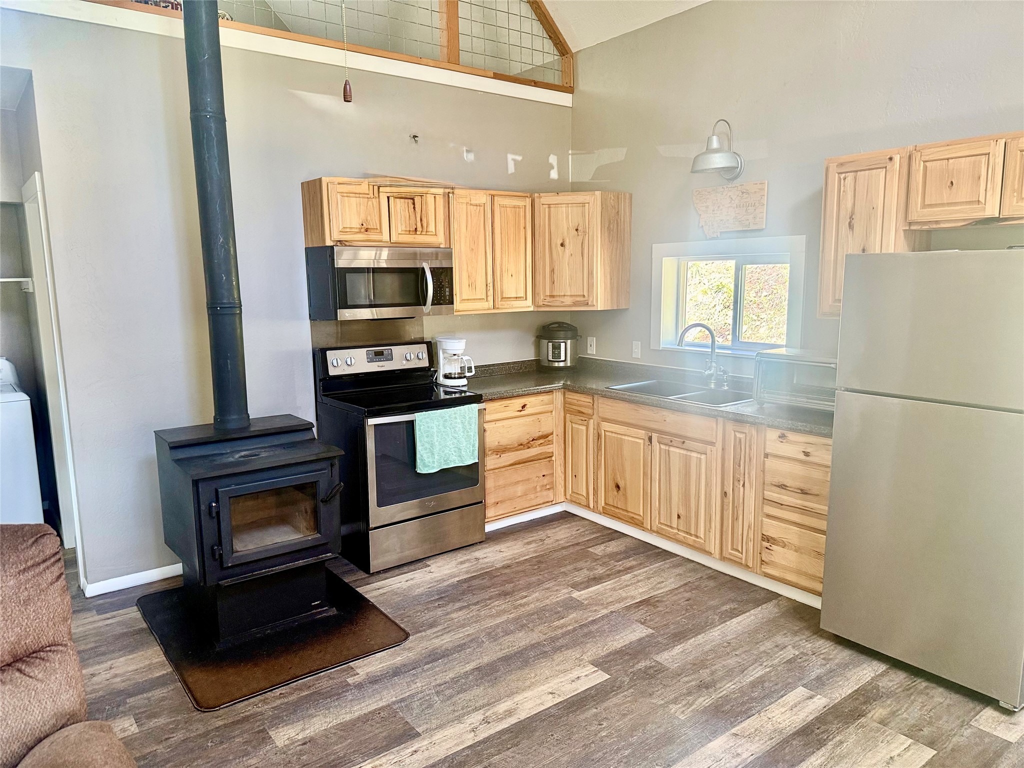 2100 Bear Acres Road
