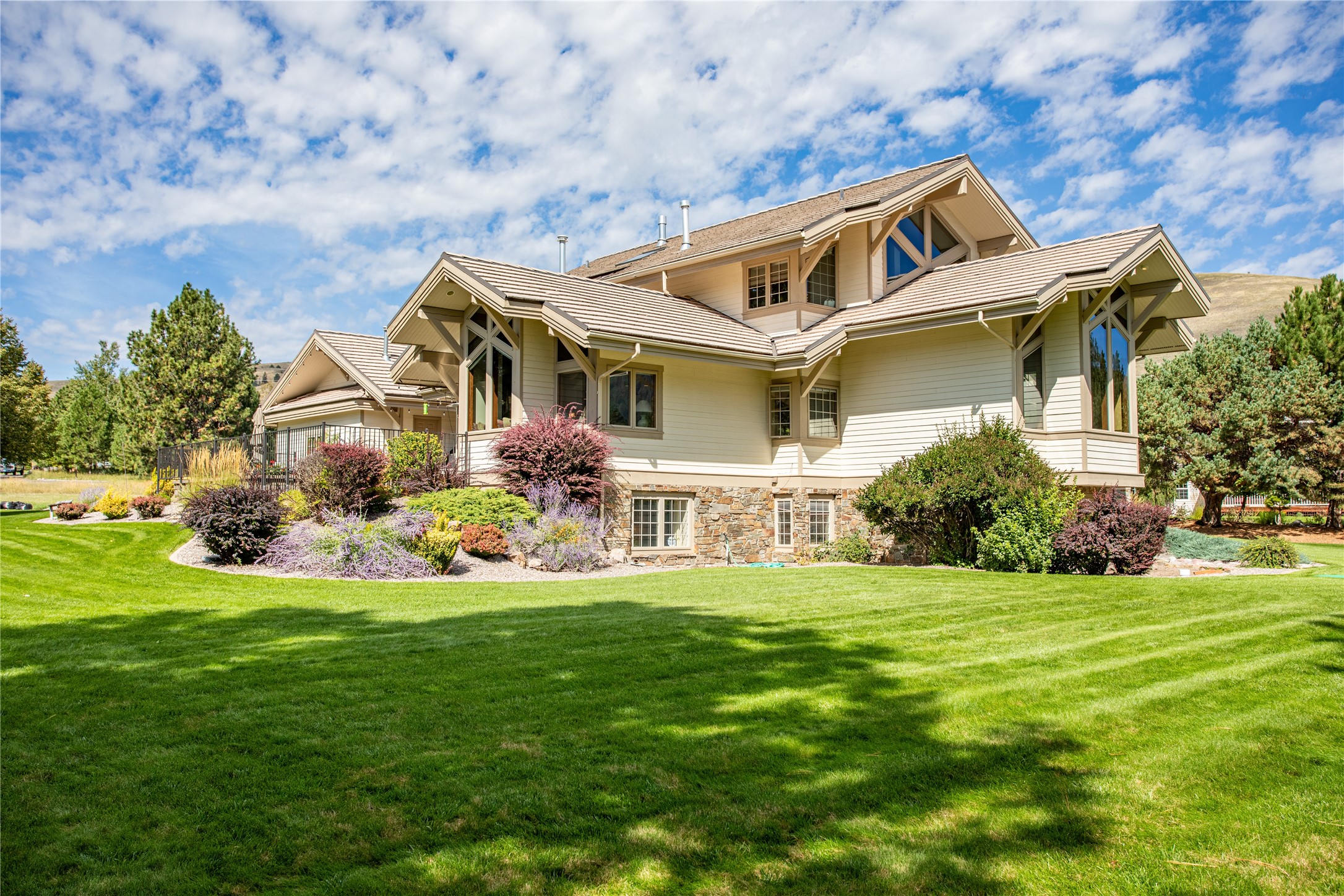 609 Castle Pines Drive