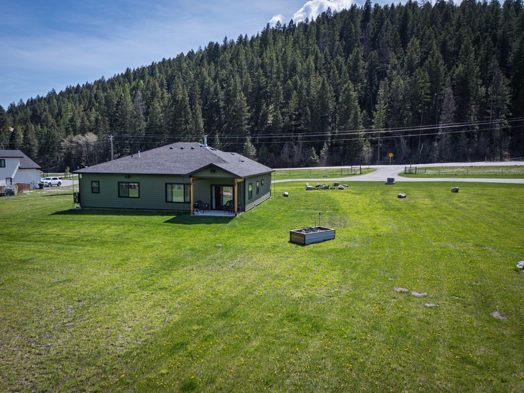 Photo of 3480 Airport Road, Kalispell, MT 59901 (MLS # 30070186)
