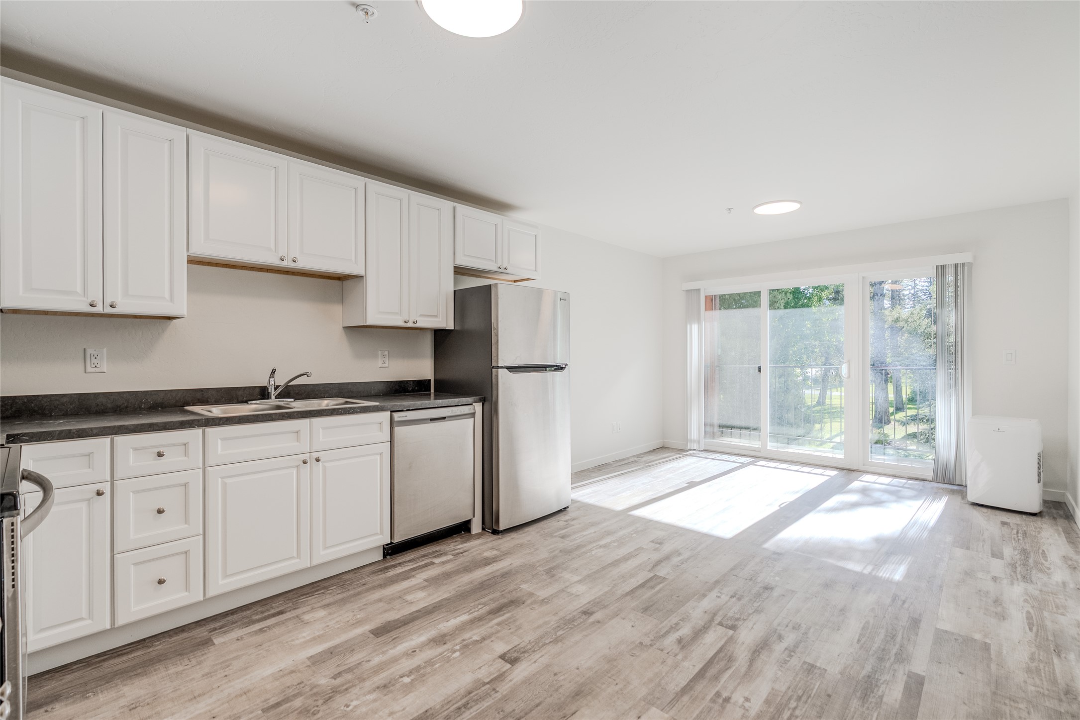 128 E Evergreen Drive
