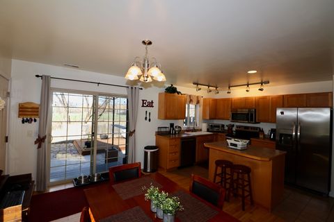 Tiny photo for 1230 7th Avenue W, Kalispell, MT 59901 (MLS # 30068588)