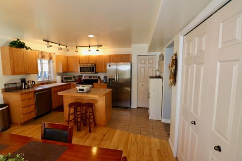 Tiny photo for 1230 7th Avenue W, Kalispell, MT 59901 (MLS # 30068588)