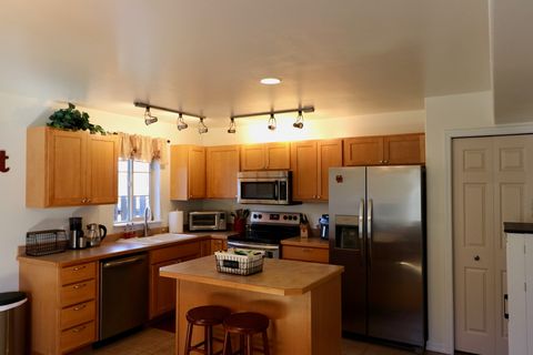 Tiny photo for 1230 7th Avenue W, Kalispell, MT 59901 (MLS # 30068588)