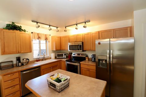Tiny photo for 1230 7th Avenue W, Kalispell, MT 59901 (MLS # 30068588)