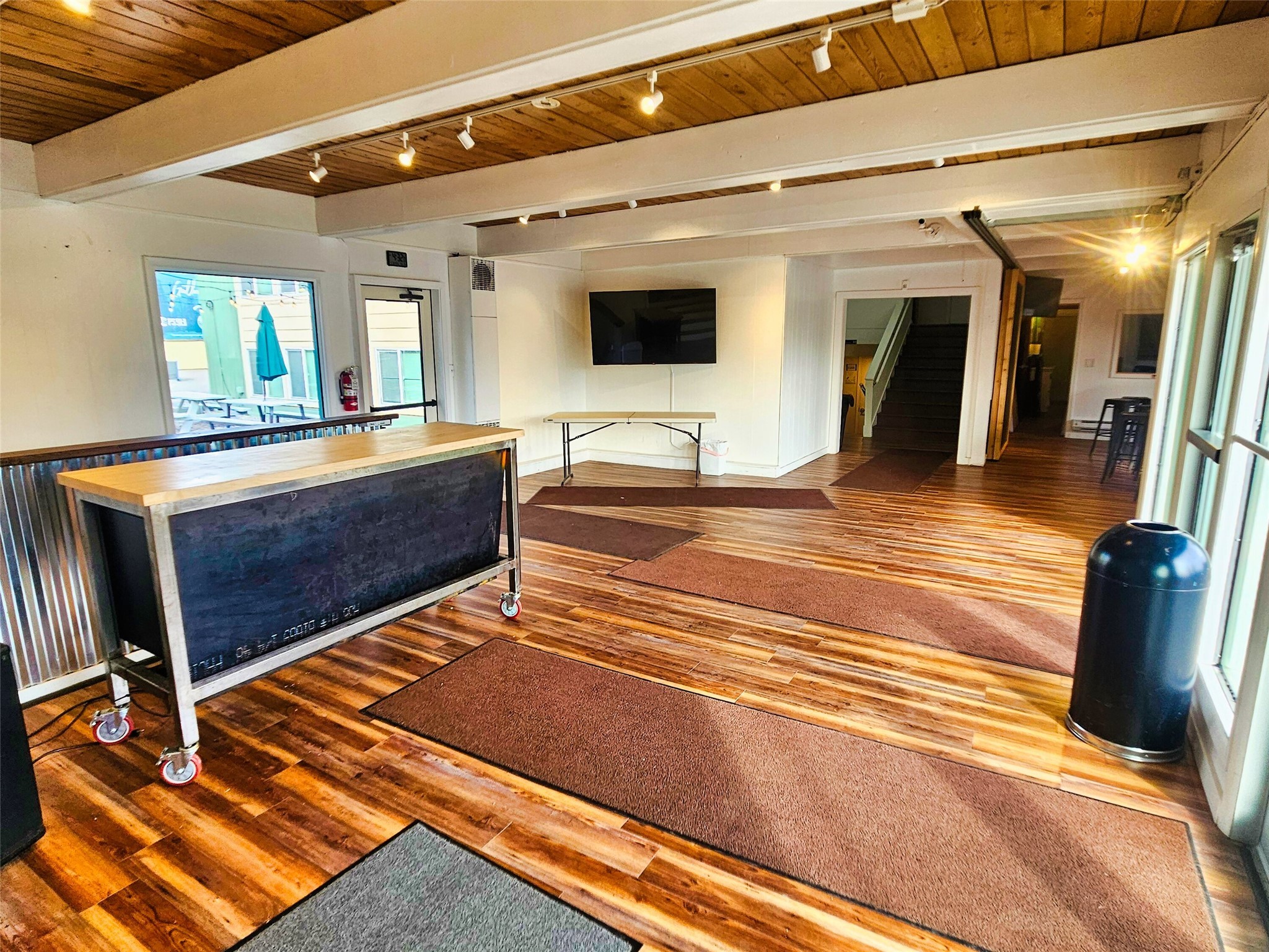 315 E Evergreen Drive