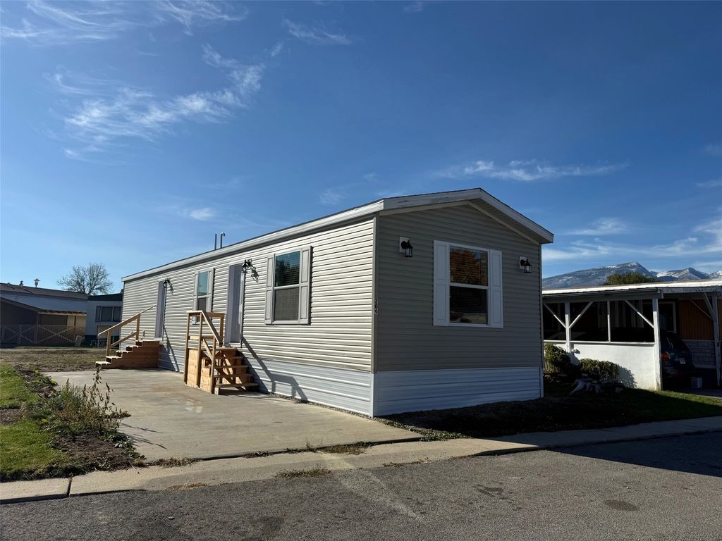 Photo of 209 Harbison Drive, Hamilton, MT 59840 (MLS # 30060559)