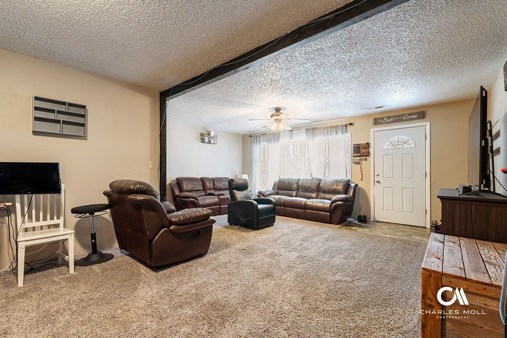 Photo of 410 S Montana Avenue, Helena, MT 59601 (MLS # 30059943)