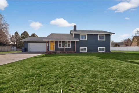 Photo of 512 Kinglet Court, Great Falls, MT 59404 (MLS # 30066704)