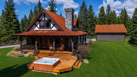 Photo of 427 Coyote Meadow Trail, Kalispell, MT 59901 (MLS # 30067111)