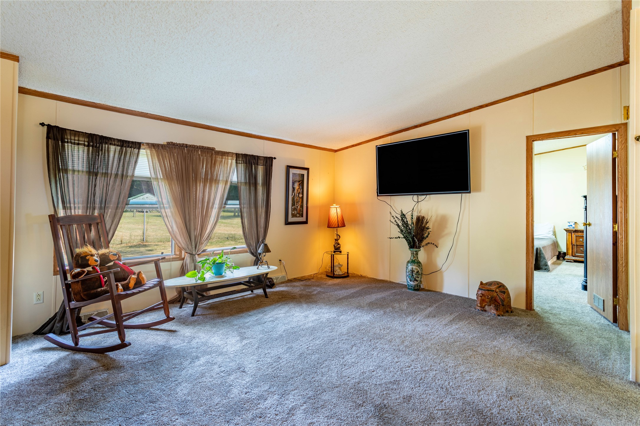 Saint Regis, Montana 59866, United States, 3 Bedrooms Bedrooms, ,2 BathroomsBathrooms,Residential,Pending,48025