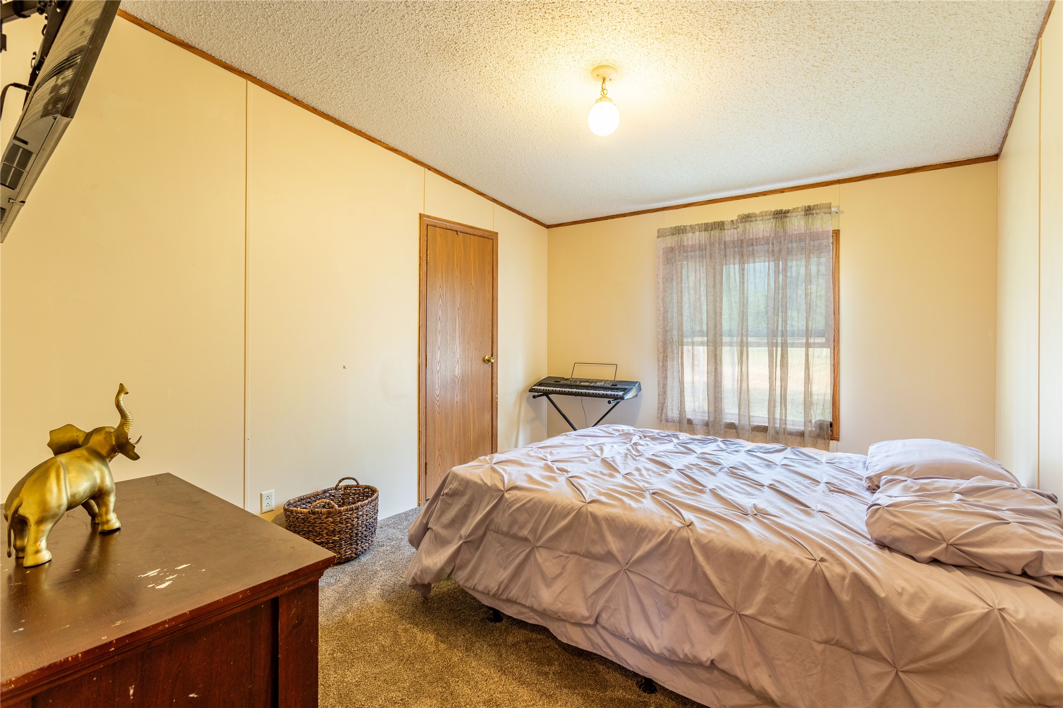 Saint Regis, Montana 59866, United States, 3 Bedrooms Bedrooms, ,2 BathroomsBathrooms,Residential,Pending,48025