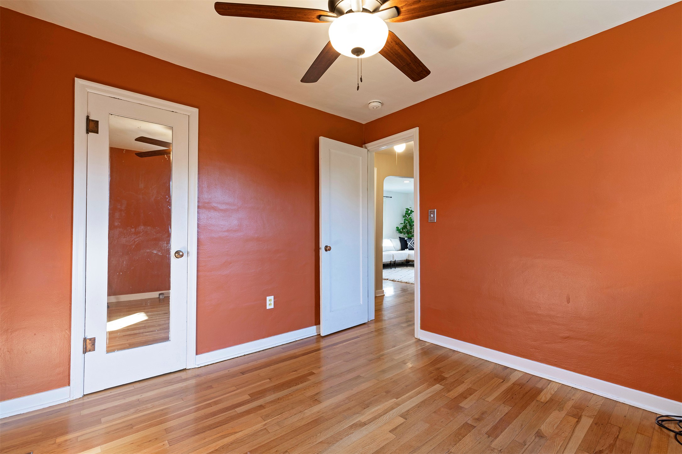 Missoula, Montana 59801, United States, 3 Bedrooms Bedrooms, ,2 BathroomsBathrooms,Residential,Pending,36304