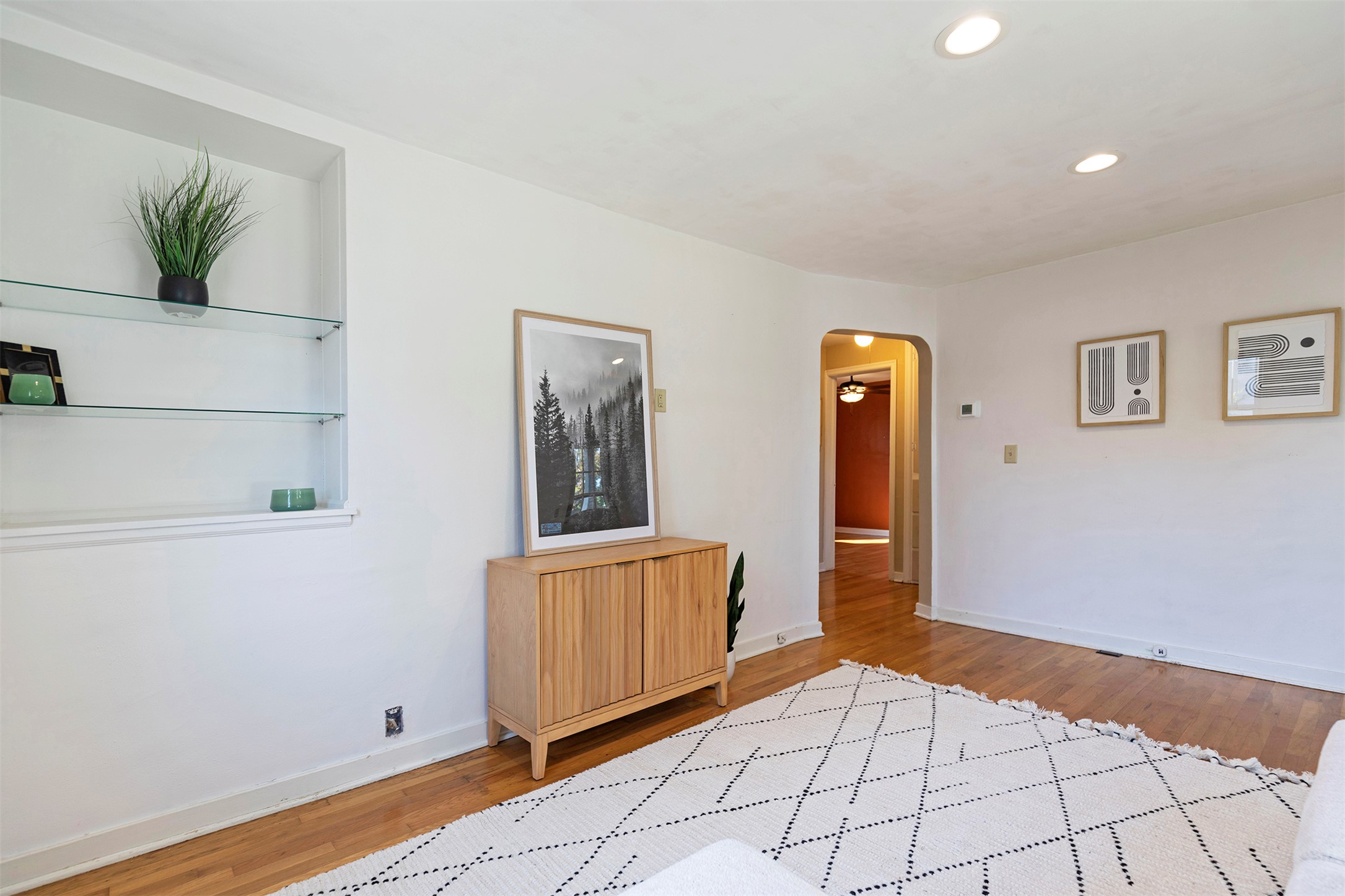 Missoula, Montana 59801, United States, 3 Bedrooms Bedrooms, ,2 BathroomsBathrooms,Residential,Pending,36304