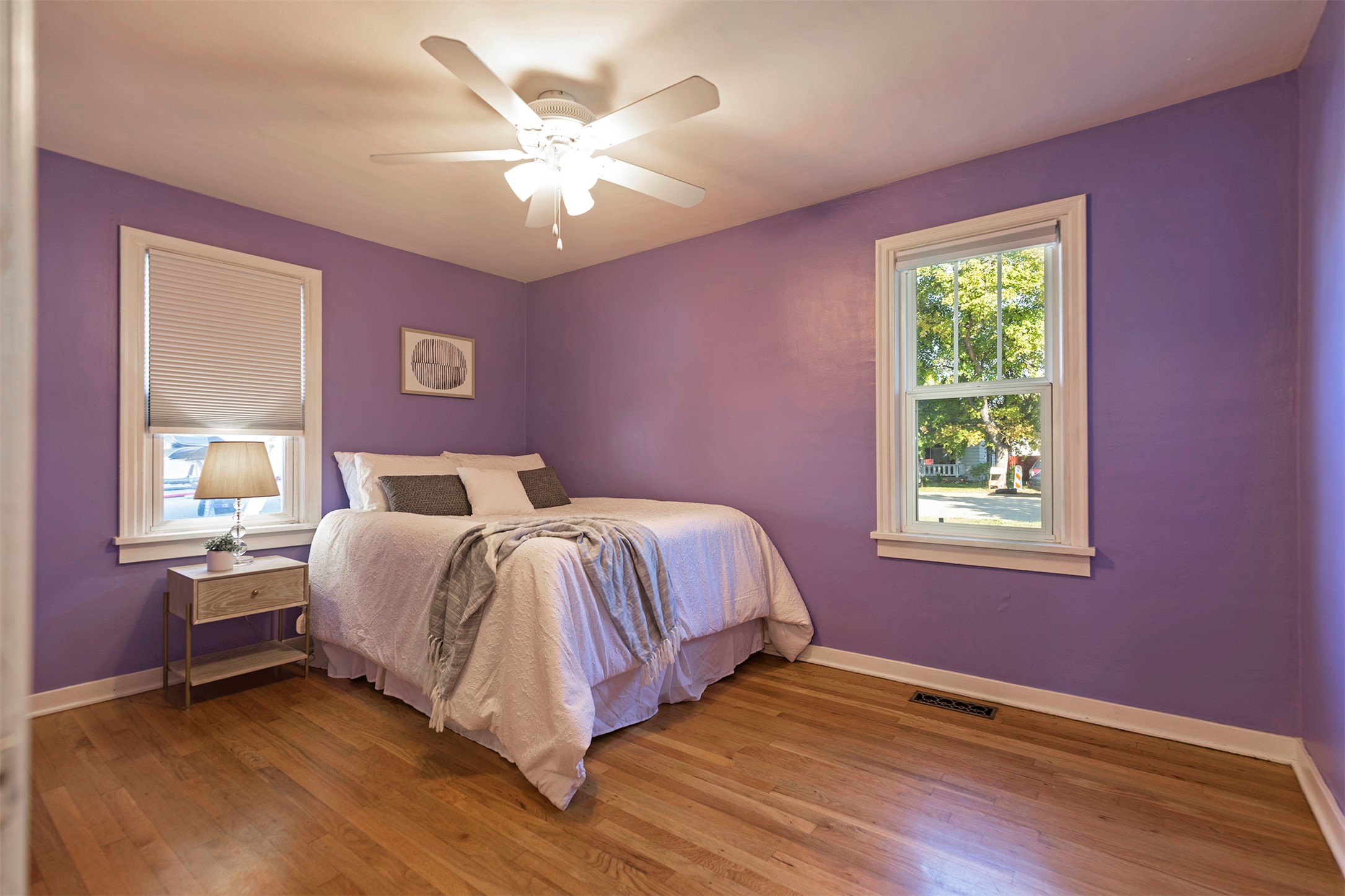 Missoula, Montana 59801, United States, 3 Bedrooms Bedrooms, ,2 BathroomsBathrooms,Residential,Pending,36304