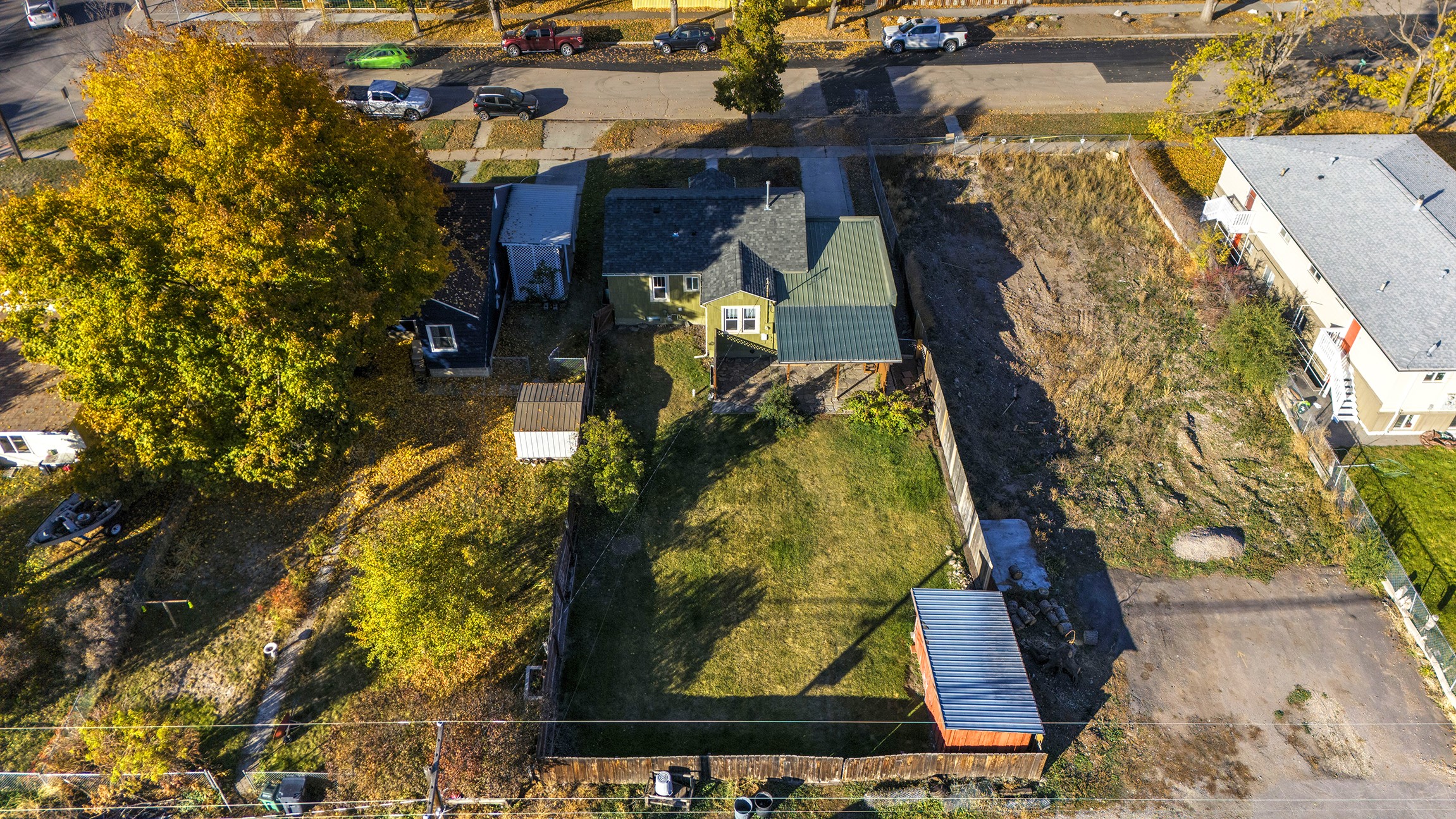 Missoula, Montana 59801, United States, 3 Bedrooms Bedrooms, ,2 BathroomsBathrooms,Residential,Pending,36304