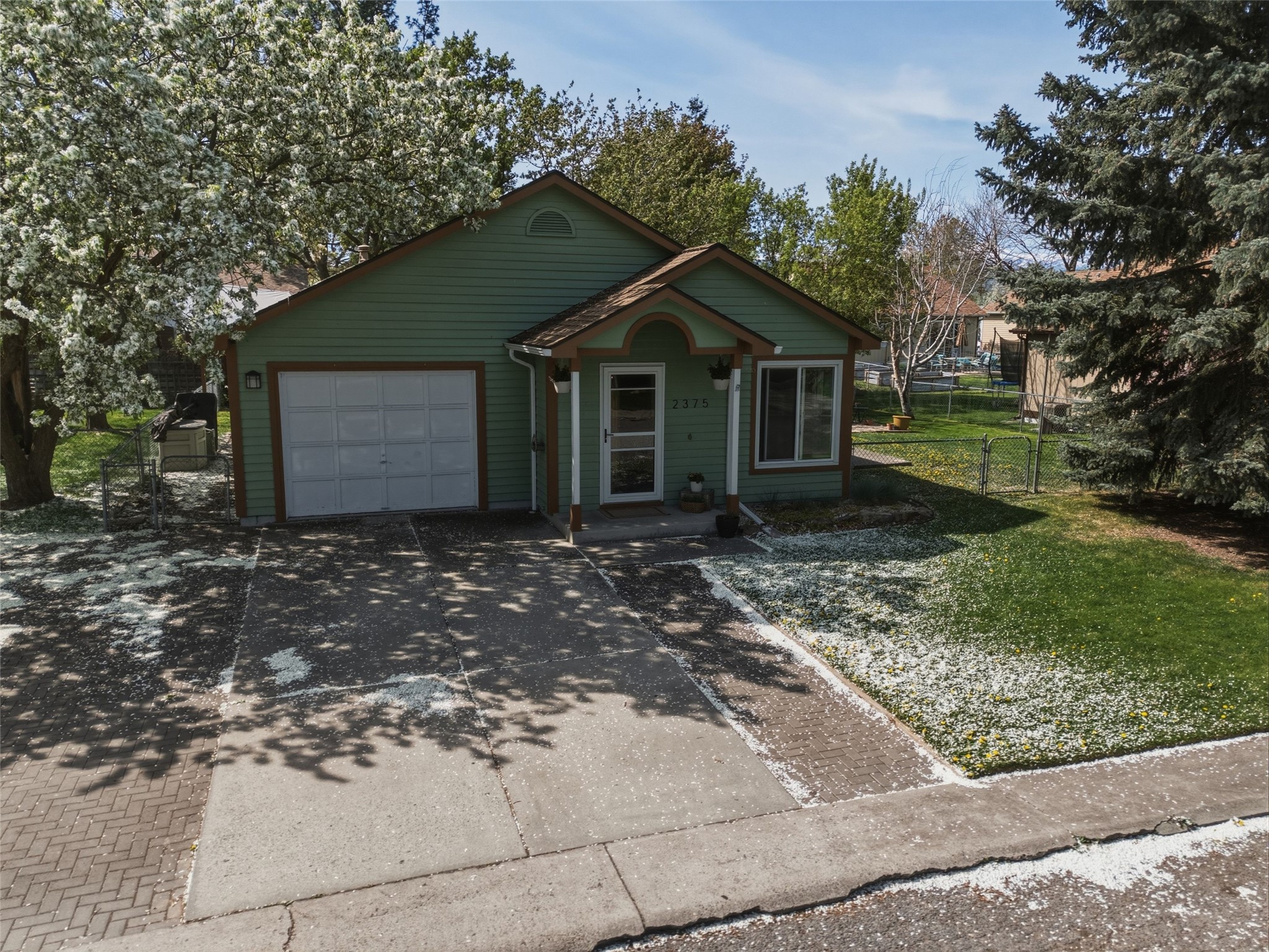 2375 Cottage Court