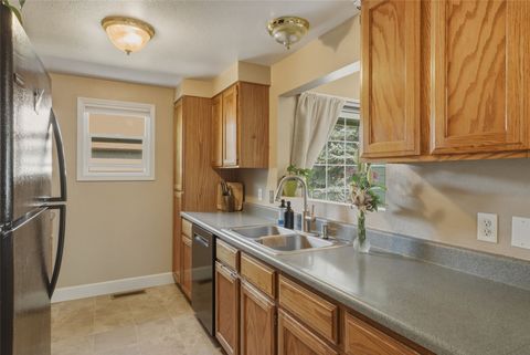 Tiny photo for 2375 Cottage Court, Missoula, MT 59801 (MLS # 30070064)