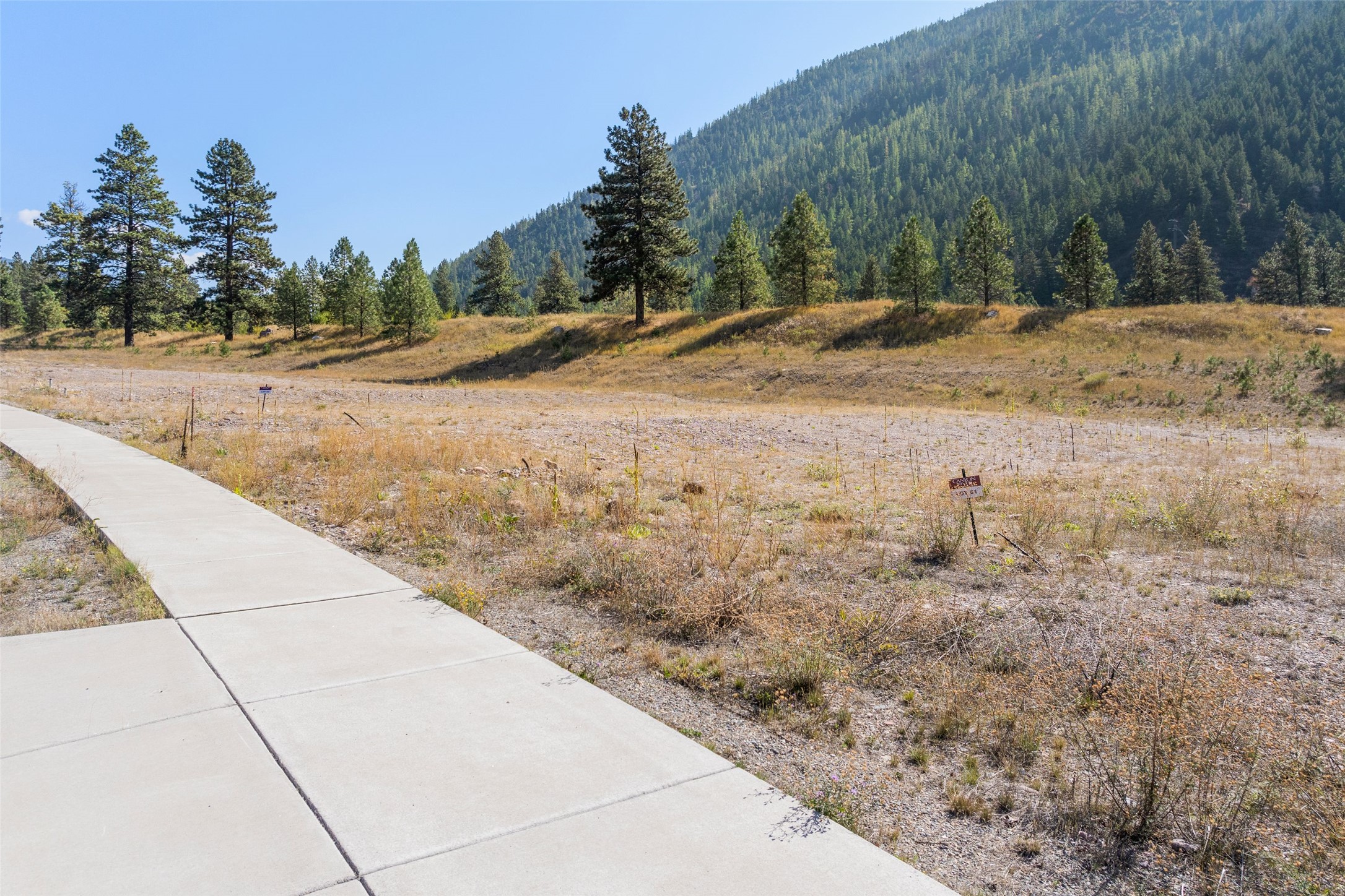 857 Anglers Bend Way