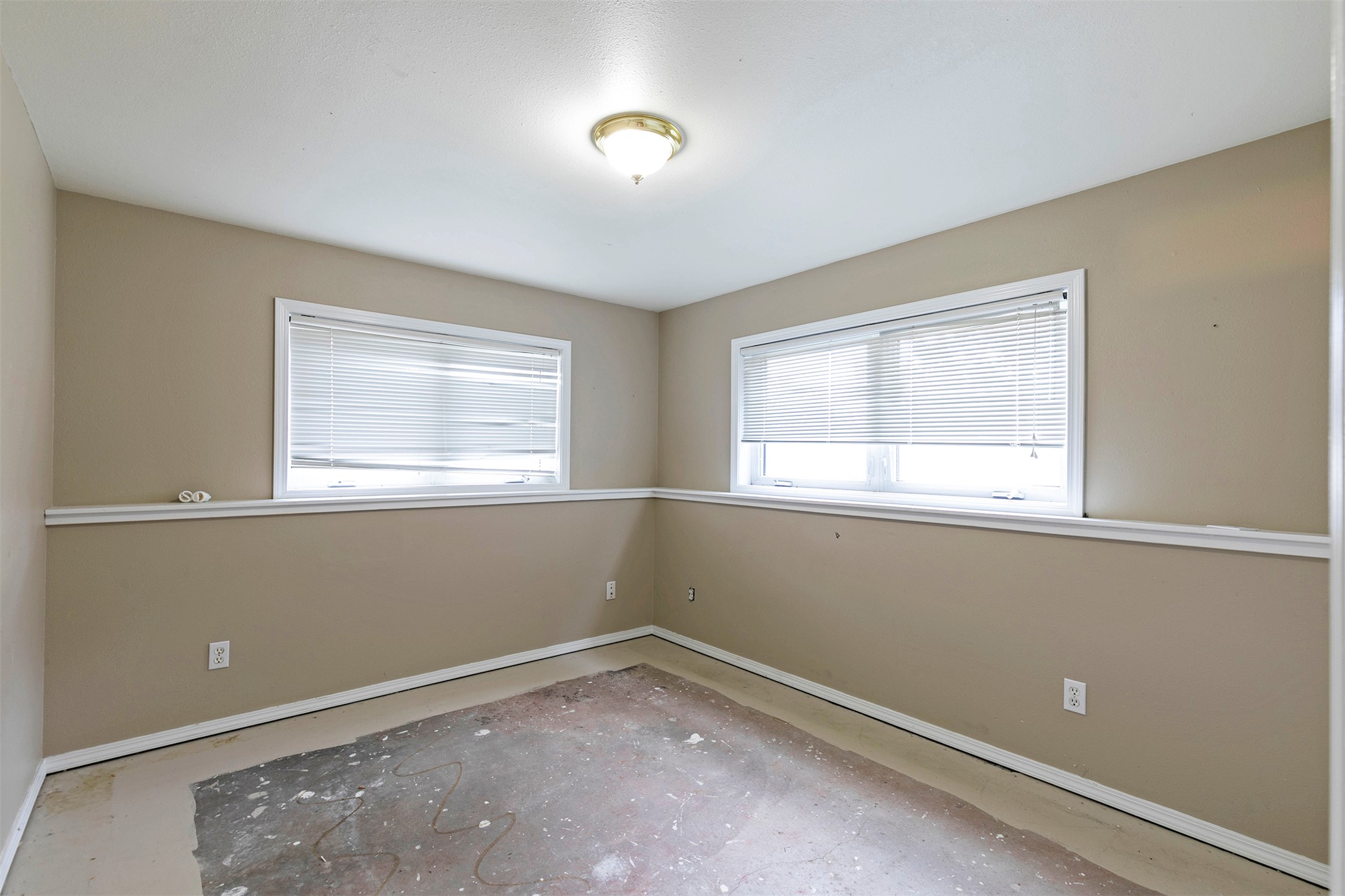 Missoula, Montana 59804, United States, 3 Bedrooms Bedrooms, ,3 BathroomsBathrooms,Residential,Active,117156