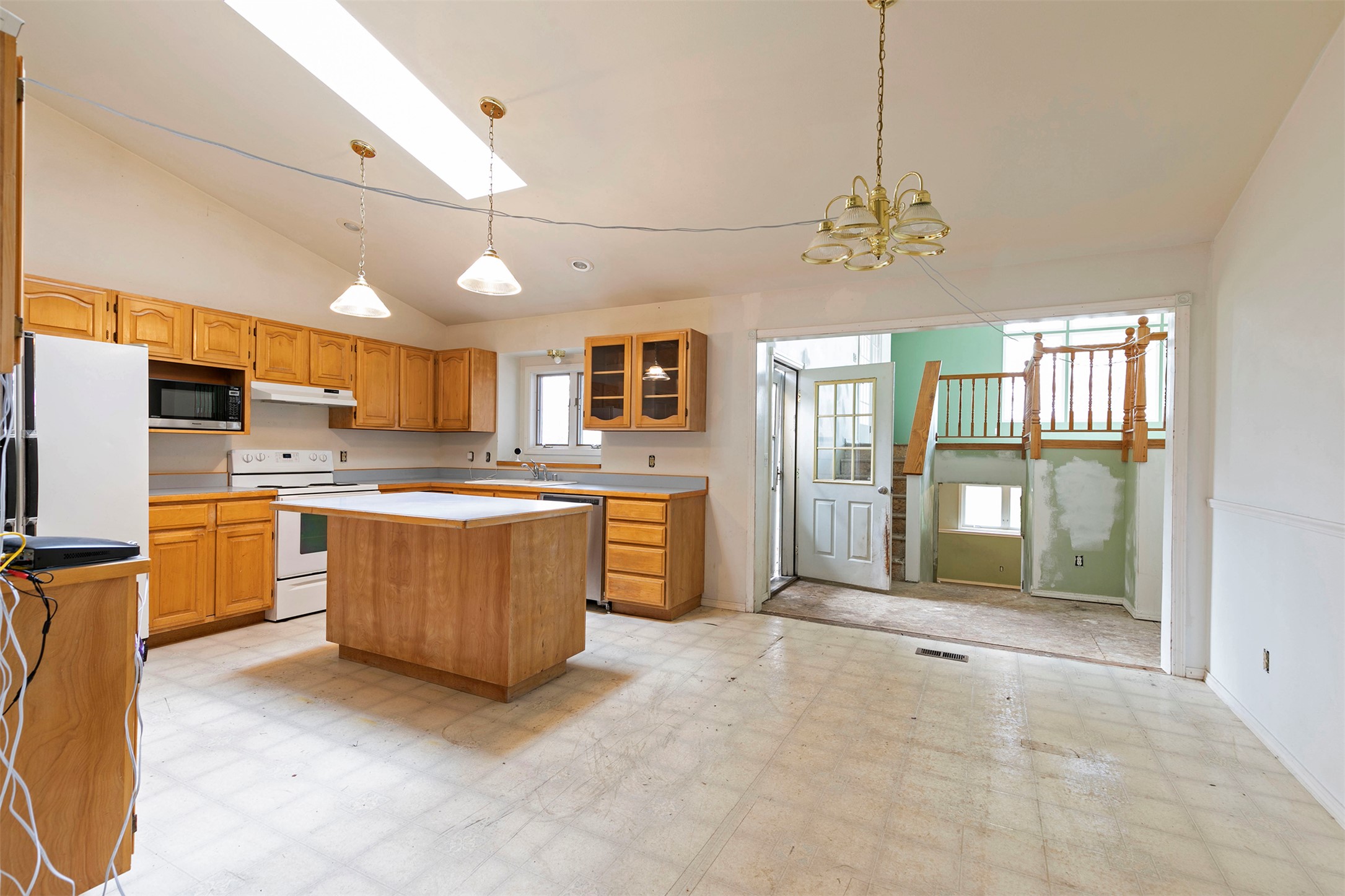 Missoula, Montana 59804, United States, 3 Bedrooms Bedrooms, ,3 BathroomsBathrooms,Residential,Active,117156