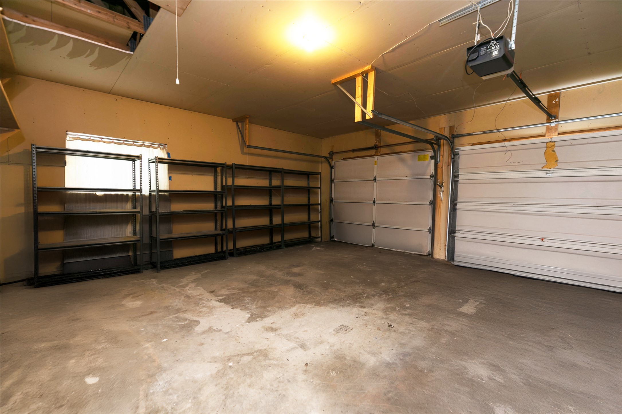 Missoula, Montana 59804, United States, 3 Bedrooms Bedrooms, ,3 BathroomsBathrooms,Residential,Active,117156