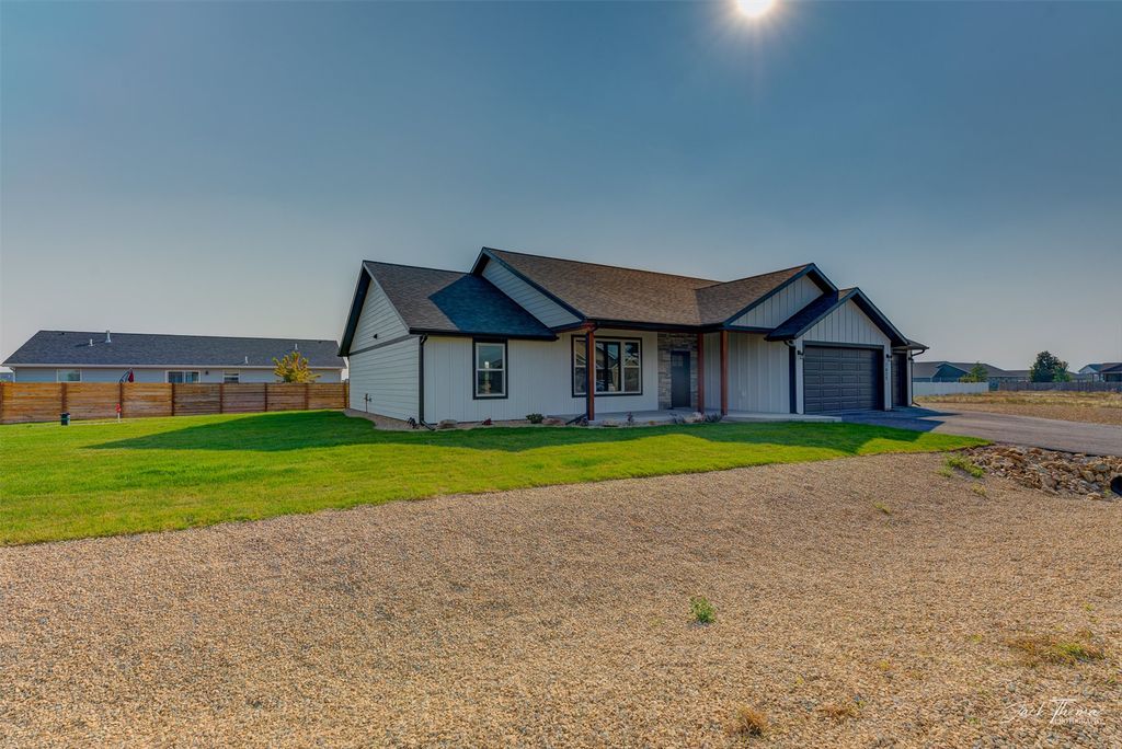 Photo of 7622 Kingpost Loop, Helena, MT 59602 (MLS # 30063941)