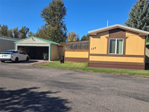 Photo of 137 Meadow Manor Drive, Kalispell, MT 59901 (MLS # 30059978)