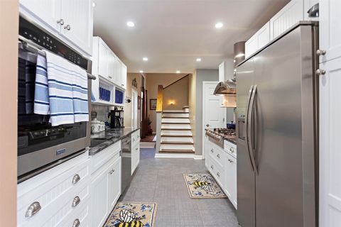 Tiny photo for 1022 Grizzly Mountain Road, Missoula, MT 59808 (MLS # 30069275)