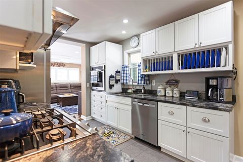 Tiny photo for 1022 Grizzly Mountain Road, Missoula, MT 59808 (MLS # 30069275)