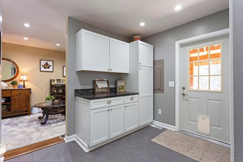 Tiny photo for 1022 Grizzly Mountain Road, Missoula, MT 59808 (MLS # 30069275)