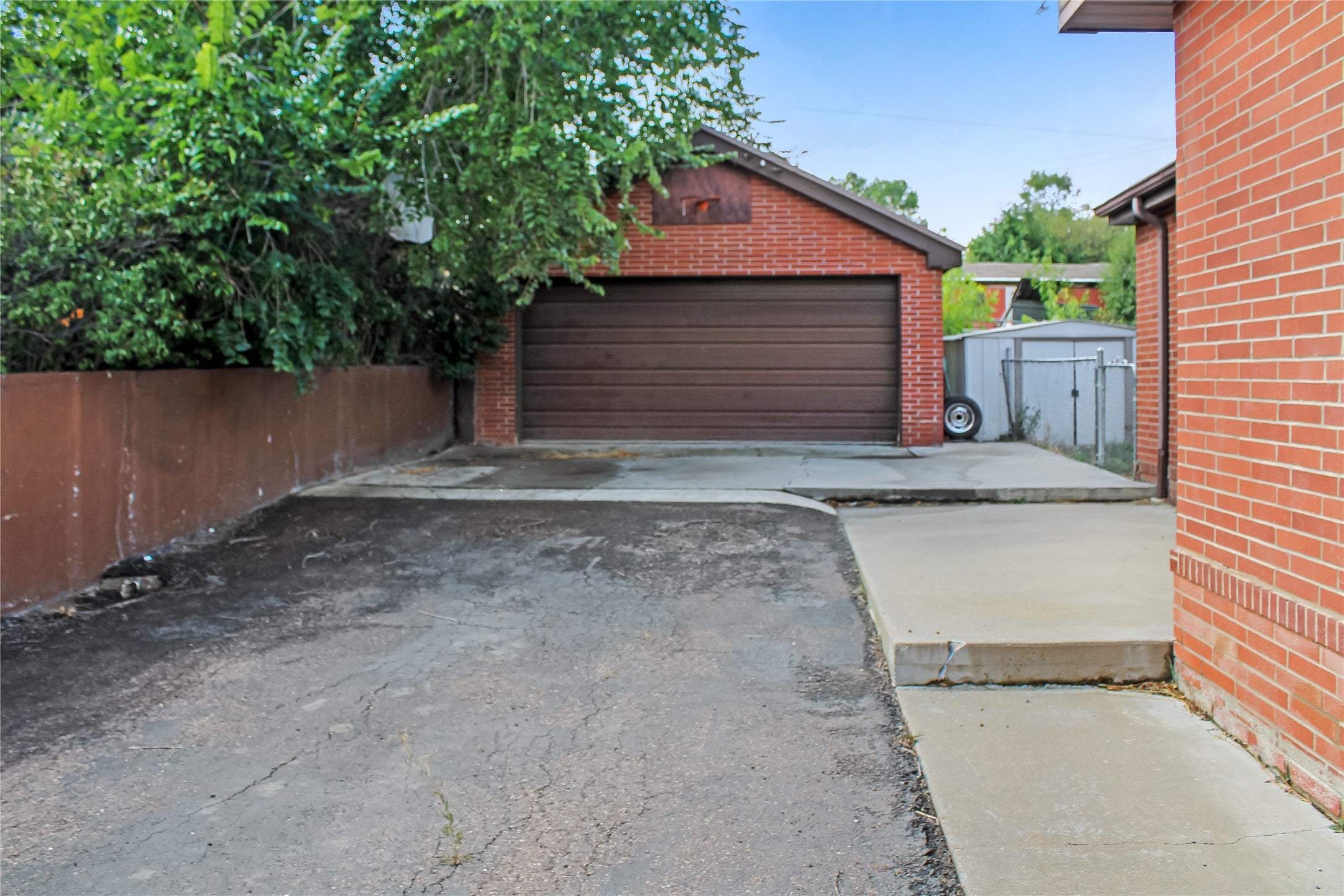 115 9th Avenue N
