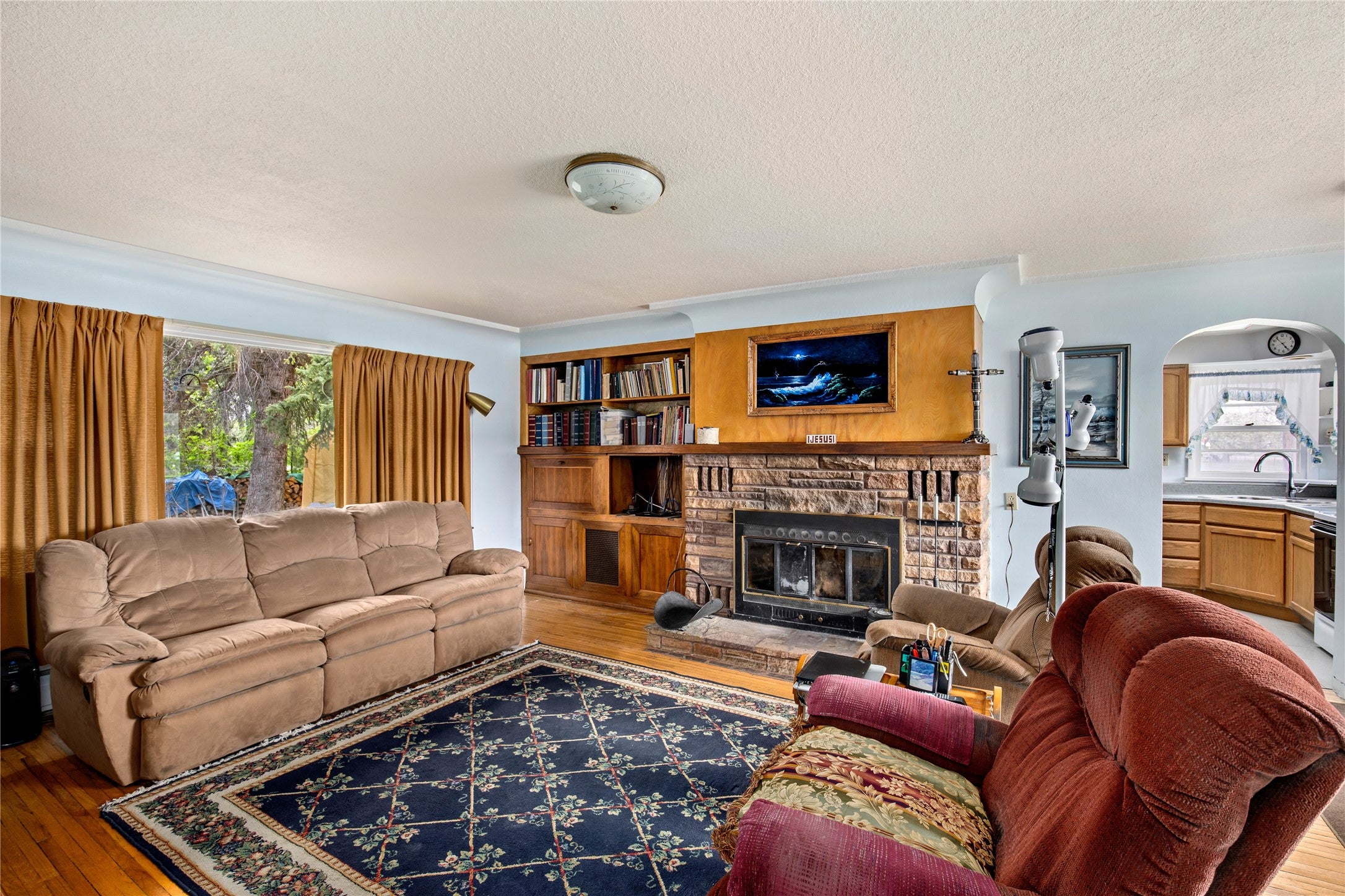 3103 Central Avenue W