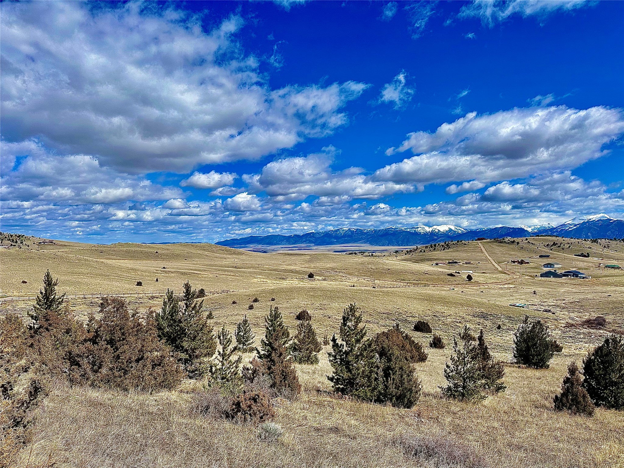 321 Shining Mountains