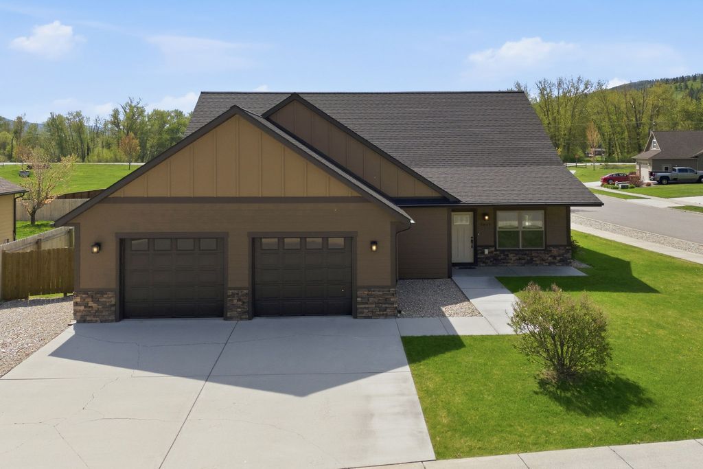 Photo of 7879 Cassidy Trail, Lolo, MT 59847 (MLS # 30069614)