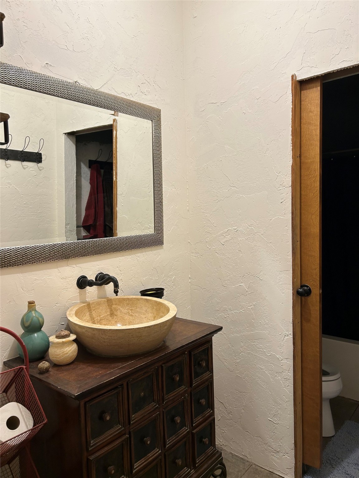 Marion, Montana 59925, United States, 2 Bedrooms Bedrooms, ,1 BathroomBathrooms,Residential,Active,141816